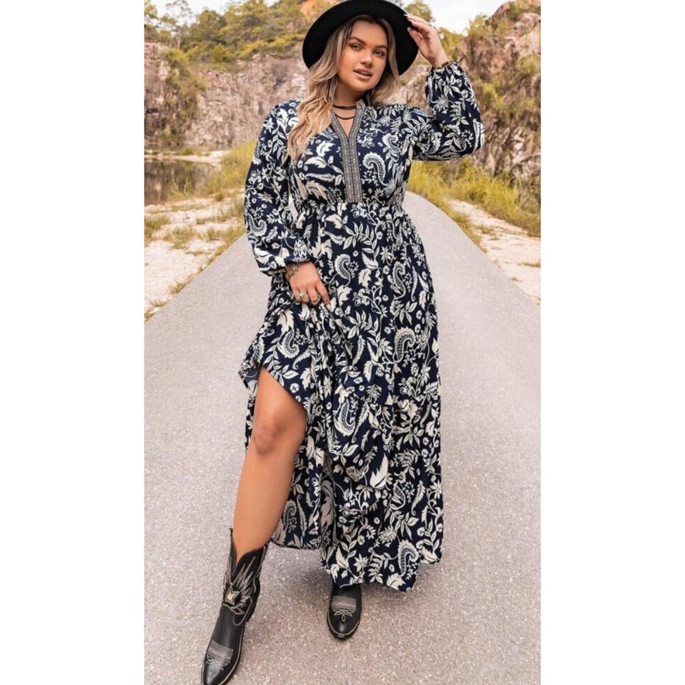 Rusttydustty Navy Floral Paisley Embroidered Maxi Dress 2XL Boho Long Sleeve